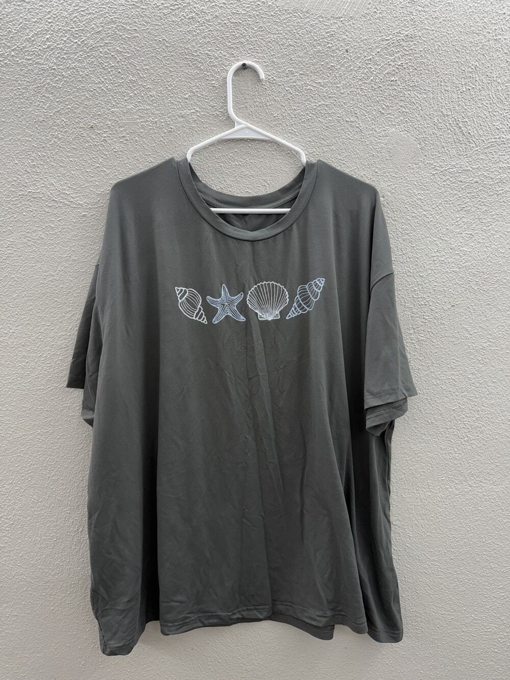 Shein Curve Womens T-Shirt Size 3XL Gray Short Sleeve Seashell Graphic